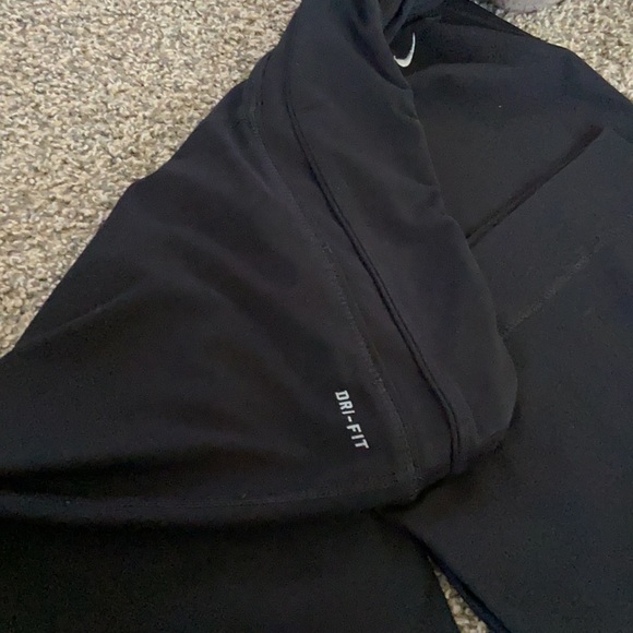 NIKE YOGA PANTS - Picture 4 of 4